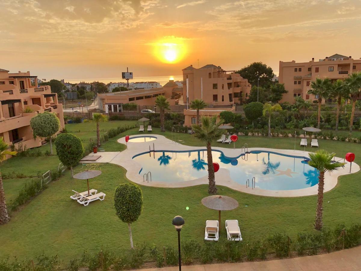 Estepona - Casares Beach Golf Apartments Eksteriør bilde