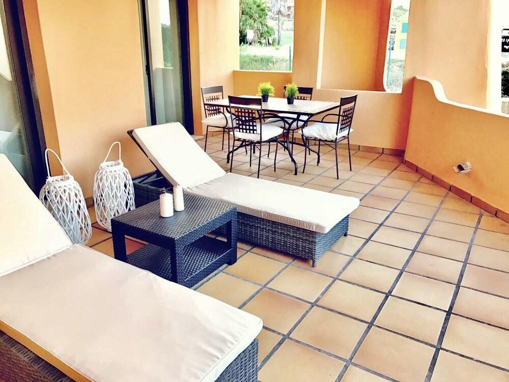 Estepona - Casares Beach Golf Apartments Eksteriør bilde